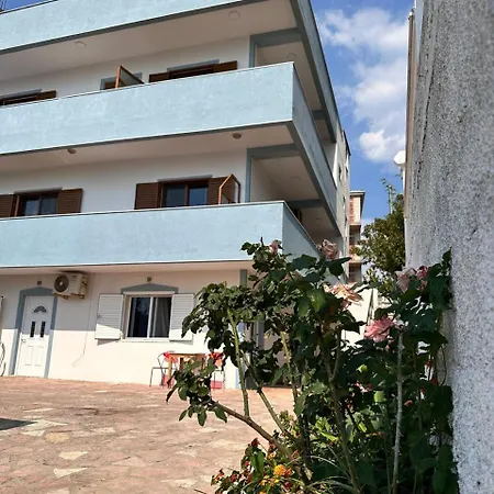 Kenza * Sarande